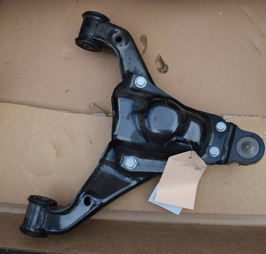 Original Mercedes Querlenker vorne Links Sprinter w907 a9063221009