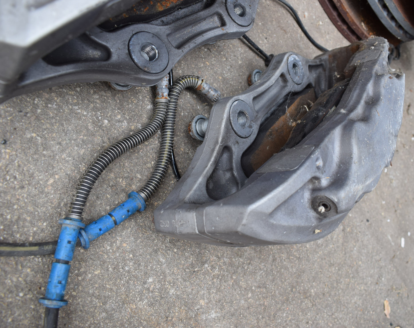 Original Mercedes Bremssattel Paar Pullmann w222 Bremse vorne