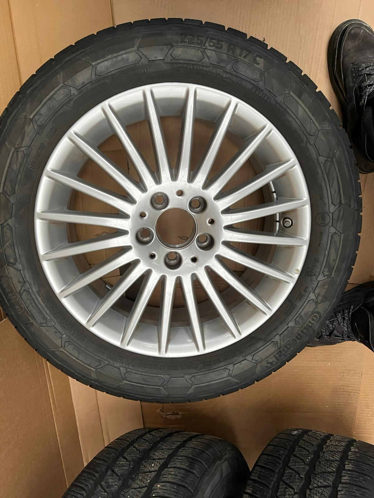 Original Mercedes w447 Räder Vito 17 Zoll Winter Continental 225